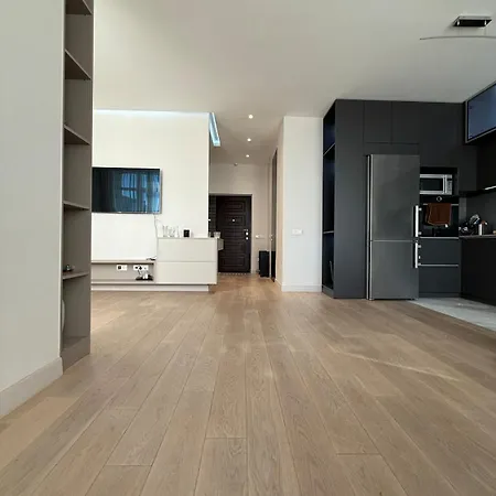 2-nd Floor Family Apartment Odesa